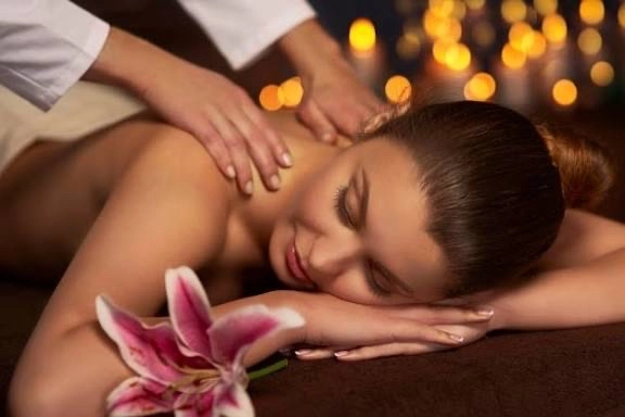 Rosie Spa & Massage Spa in 1101 Glen Huntly Rd, Glen Huntly VIC 3163